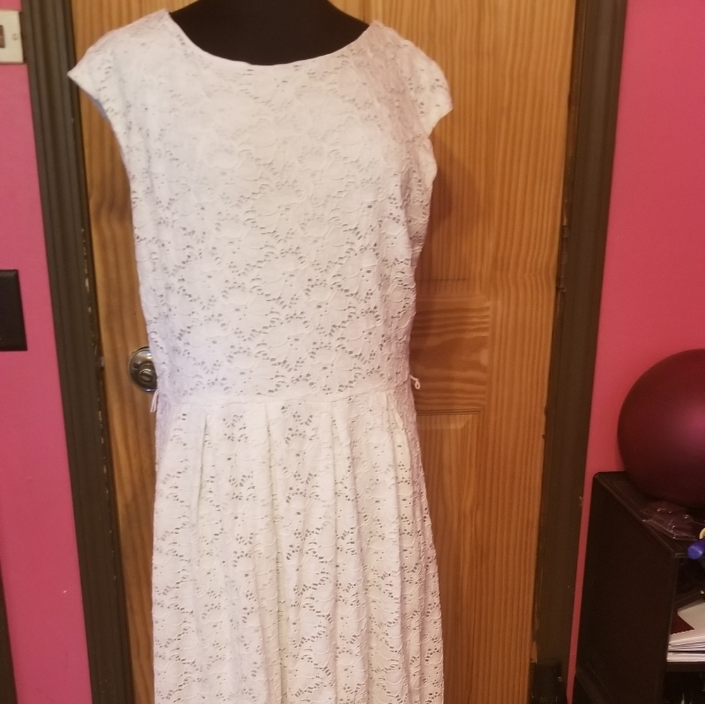 White Lace Dress
